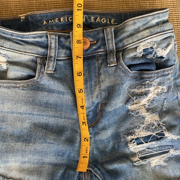 AE Next Level Stretch Distressed Jeans - Picture 4 of 6
